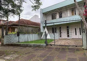 Foto 1 de Casa com 3 Quartos à venda, 250m² em Santo Antônio, Porto Alegre