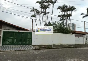 Foto 1 de Casa com 4 Quartos para venda ou aluguel, 266m² em Vila Anhanguera, Mongaguá
