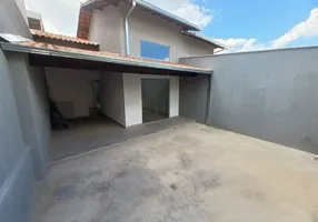 Foto 1 de Casa com 3 Quartos à venda, 180m² em Copacabana, Belo Horizonte