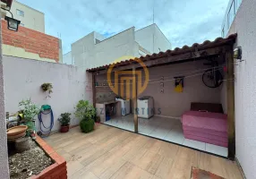 Foto 1 de Casa com 3 Quartos à venda, 130m² em Colina de Laranjeiras, Serra