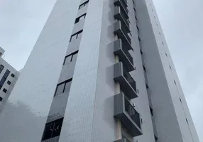 Foto 1 de Apartamento com 3 Quartos à venda, 67m² em Espinheiro, Recife