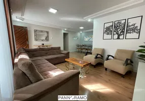 Foto 1 de Casa com 4 Quartos à venda, 325m² em Parolin, Curitiba