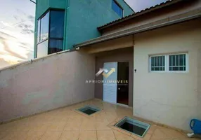 Foto 1 de Sobrado com 3 Quartos à venda, 167m² em Vila Tibirica, Santo André