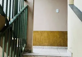 Foto 1 de Apartamento com 1 Quarto para alugar, 40m² em Bangu, Rio de Janeiro