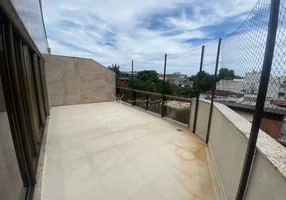 Foto 1 de Cobertura com 2 Quartos para alugar, 160m² em Jardim Oceanico, Rio de Janeiro