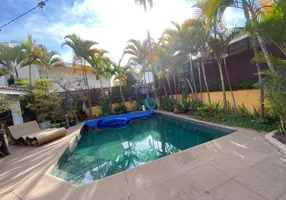 Foto 1 de Casa de Condomínio com 4 Quartos à venda, 454m² em Alphaville, Santana de Parnaíba