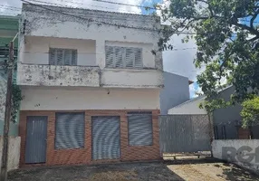 Foto 1 de Casa com 3 Quartos à venda, 215m² em Jardim Itú Sabará, Porto Alegre