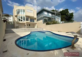 Foto 1 de Casa com 4 Quartos à venda, 250m² em Pousada dos Bandeirantes, Carapicuíba