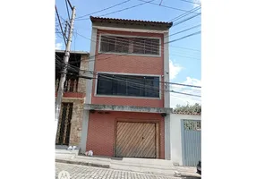 Foto 1 de Sobrado com 3 Quartos à venda, 166m² em Vila Milton, Guarulhos