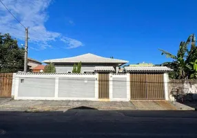 Foto 1 de Casa com 4 Quartos à venda, 112m² em Cidade Praiana, Rio das Ostras