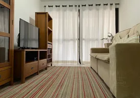 Foto 1 de Apartamento com 3 Quartos à venda, 100m² em Centro, Florianópolis