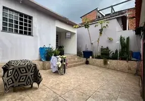 Foto 1 de Casa com 3 Quartos à venda, 120m² em Parque Guajara Icoaraci, Belém