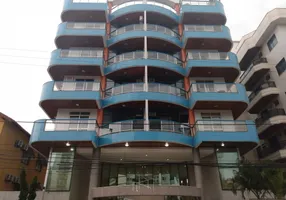 Foto 1 de Apartamento com 3 Quartos à venda, 150m² em Algodoal, Cabo Frio