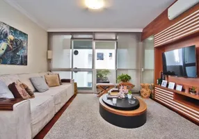 Foto 1 de Apartamento com 3 Quartos à venda, 127m² em Moema, São Paulo