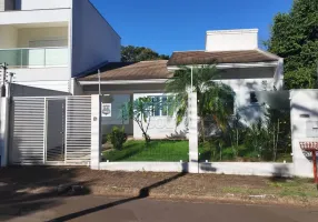 Foto 1 de Casa com 3 Quartos para alugar, 93m² em Vila A, Foz do Iguaçu