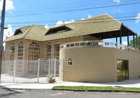 Foto 1 de Casa com 4 Quartos à venda, 240m² em Alto, Curitiba