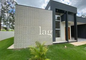 Foto 1 de Casa de Condomínio com 3 Quartos à venda, 169m² em , Porangaba