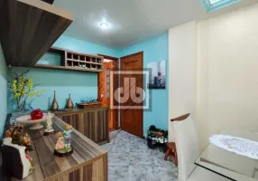 Foto 1 de Apartamento com 2 Quartos à venda, 90m² em Grajaú, Rio de Janeiro