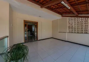 Foto 1 de Imóvel Comercial com 3 Quartos para alugar, 228m² em Calafate, Belo Horizonte