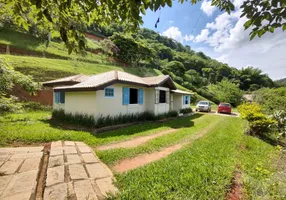 Foto 1 de Casa de Condomínio com 3 Quartos à venda, 2000m² em Secretário, Petrópolis