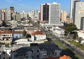 Foto 1 de Apartamento com 2 Quartos à venda, 31m² em Centro, Curitiba