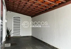 Foto 1 de Imóvel Comercial com 4 Quartos para alugar, 270m² em Cazeca, Uberlândia