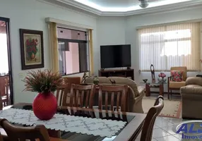 Foto 1 de Casa com 4 Quartos à venda, 320m² em Jardim Tropical, Marília