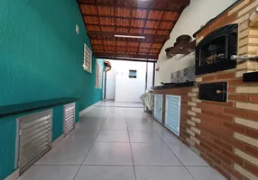 Foto 1 de Casa de Condomínio com 4 Quartos à venda, 115m² em Braga, Cabo Frio
