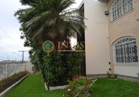 Foto 1 de Casa com 4 Quartos para alugar, 546m² em Jardim Atlântico, Florianópolis