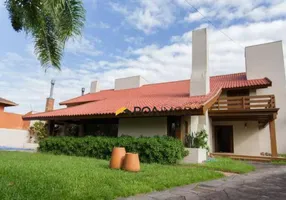 Foto 1 de Casa de Condomínio com 4 Quartos para venda ou aluguel, 360m² em Vila Assunção, Porto Alegre