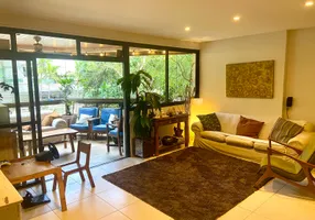 Foto 1 de Apartamento com 3 Quartos à venda, 194m² em Jardim Oceanico, Rio de Janeiro