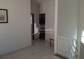 Foto 1 de Casa com 4 Quartos à venda, 160m² em Augusta Mota, Montes Claros