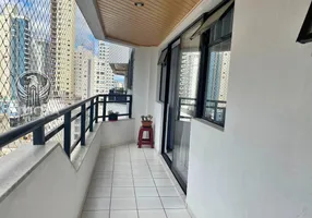 Foto 1 de Apartamento com 2 Quartos à venda, 107m² em Centro, Balneário Camboriú