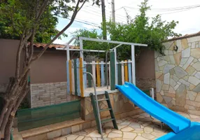 Foto 1 de Casa com 2 Quartos à venda, 170m² em Sao Gabriel , Jardinópolis