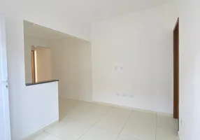 Foto 1 de Casa de Condomínio com 2 Quartos à venda, 40m² em Quietude, Praia Grande