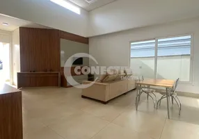 Foto 1 de Casa de Condomínio com 4 Quartos à venda, 221m² em Residencial Goiânia Golfe Clube, Goiânia