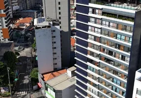 Foto 1 de Apartamento com 1 Quarto à venda, 28m² em Porto Da Barra, Salvador