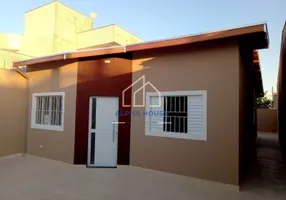 Foto 1 de Casa com 3 Quartos à venda, 95m² em Residencial Parque das Palmeiras, Pindamonhangaba
