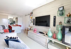 Foto 1 de Apartamento com 3 Quartos à venda, 64m² em Prado, Recife