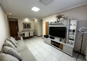 Foto 1 de Apartamento com 3 Quartos à venda, 70m² em Itapuã, Vila Velha