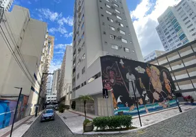 Foto 1 de Apartamento com 3 Quartos à venda, 149m² em Centro, Balneário Camboriú
