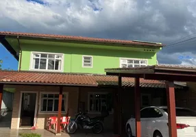 Foto 1 de Casa com 3 Quartos à venda, 180m² em Rio Caveiras, Biguaçu