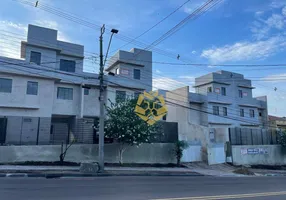 Foto 1 de Sobrado com 3 Quartos à venda, 128m² em Guabirotuba, Curitiba