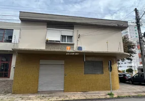 Foto 1 de Casa com 3 Quartos à venda, 266m² em Pio X, Caxias do Sul