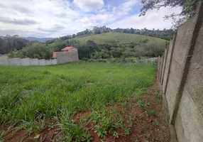 Foto 1 de Fazenda/Sítio à venda, 1000m² em Zona Rural, Queluzito