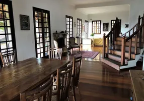 Foto 1 de Casa com 3 Quartos à venda, 532m² em Nova Fazendinha, Carapicuíba