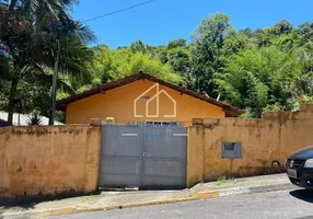 Foto 1 de Casa com 2 Quartos à venda, 82m² em Centro, Santo Antônio do Pinhal