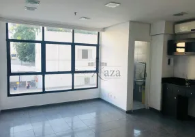 Foto 1 de Sala Comercial para alugar, 68m² em Centro, São José dos Campos