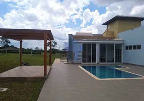 Foto 1 de Casa de Condomínio com 3 Quartos à venda, 270m² em , Arealva