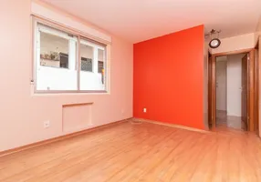 Foto 1 de Apartamento com 2 Quartos à venda, 55m² em Mont' Serrat, Porto Alegre